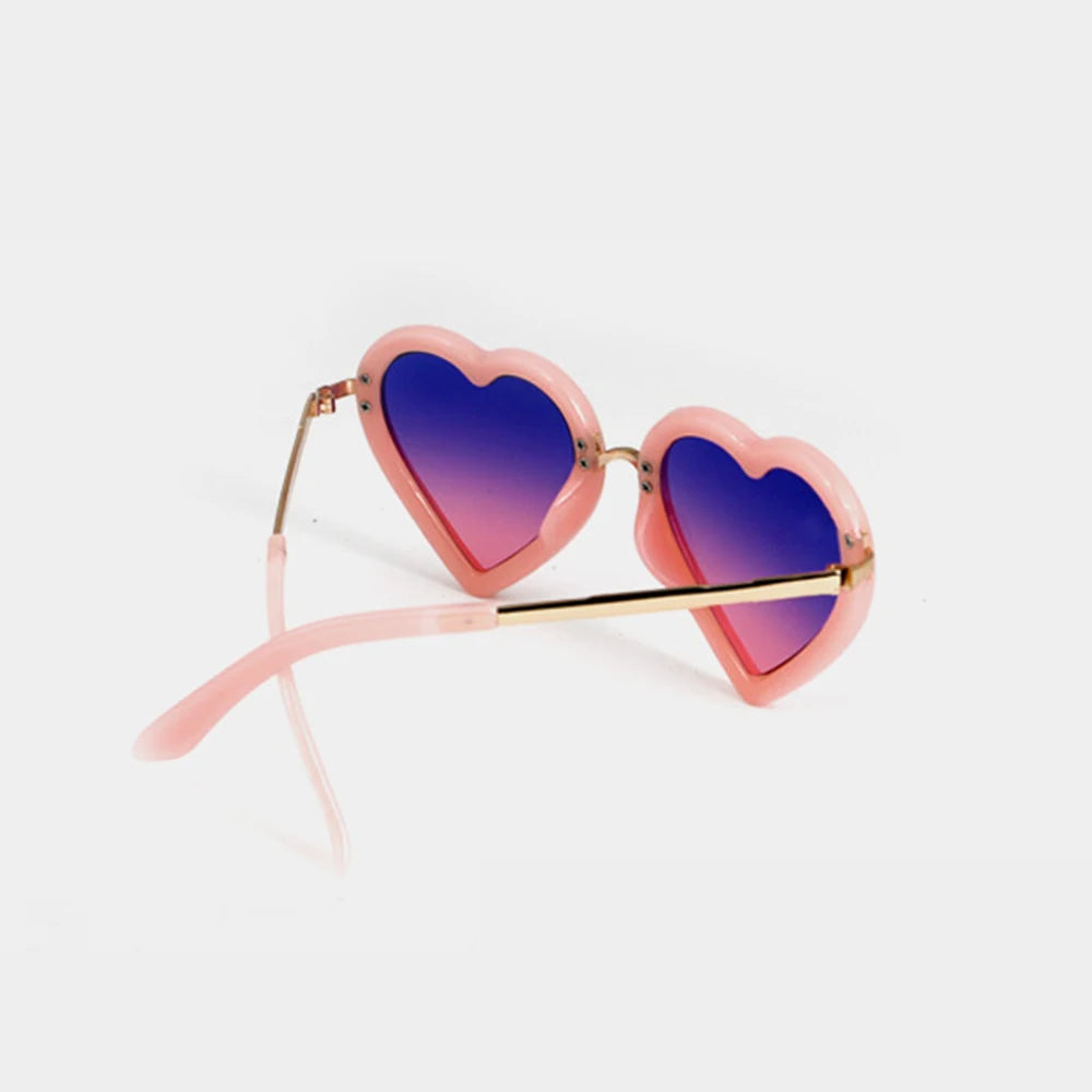 2024 New Kids Heart Sunglasses Fashion Boys Girls Brand Design Love Eyeglasses Children Baby Cute Cartoon Sun Glasses Anti UV400