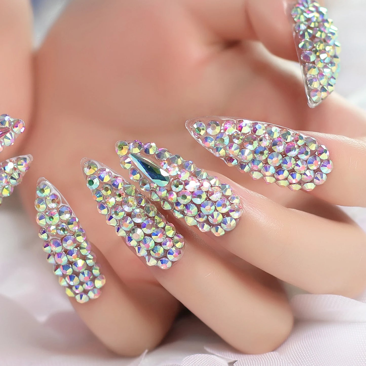 Extra Long Stiletto Press on False Nails Full Cover 3D Rhinestone Fake Nails Manicure Nail Art Tips Set for Wedding Party